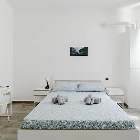 Downtown Nocleg ze śniadaniem Como